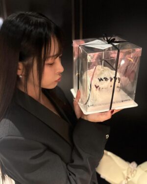 Jeong Yu-mi Instagram - Yesterday&Tomorrow.
