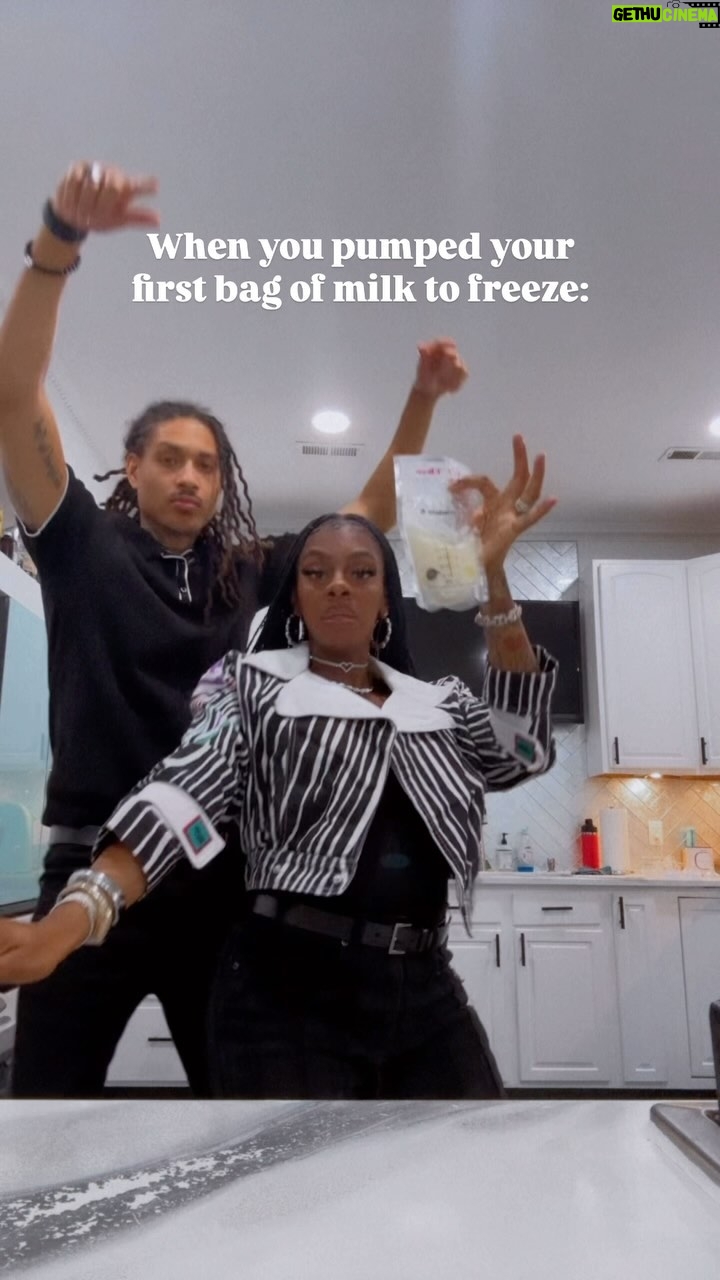 Jess Hilarious - 198.5K Likes - BREASTFEEDING CHRONICLES w/ Jess
#jesshilarious #breastfeedingmom TAG A FRIEND