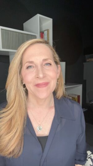 Jessica Yellin Instagram - Here’s my quick breakdown of the Harris/Trump debate. 
Usually I can find strong and weak points on each side. Not tonight. It was lopsided showing. And I’m not alone in that assessment. Watch the video for details. 

What did you think? What was the big moment of the debate in your mind? Share your take in comments!