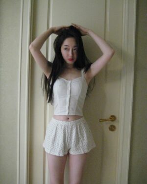 Jiang Mengjie Instagram - 