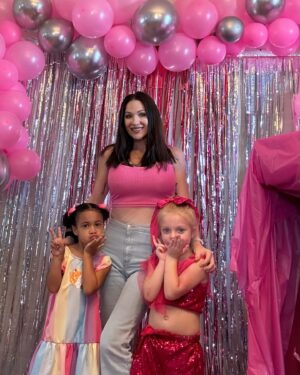 Jillian Faye Hall Instagram - Rasabelle is turning 5 in a few days! Big celebration today🩷 #birthdayparty #grand #imagranny #barbie #almost5 #selfies
