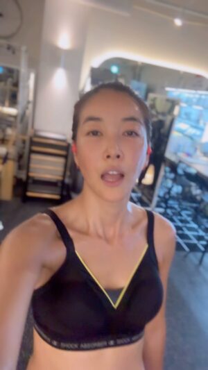 Jin Seo-yeon Instagram - 🚴‍♂️으악씨🥶
