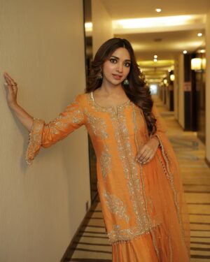 Jiya Shankar Instagram - Jaa karna hai toh pyaar kar, zid puri phir ek baar kar ❤️