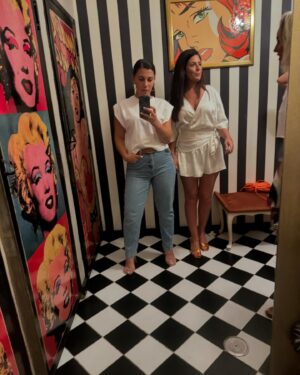 Joana Araújo Instagram - Esta sequência dá pelo nome “A chegada das maravilhosas”! Arrastem para o lado ➡️ em 2, 3, 4, 5, 5
.
Gosto muito de vocês miúdas 💖
