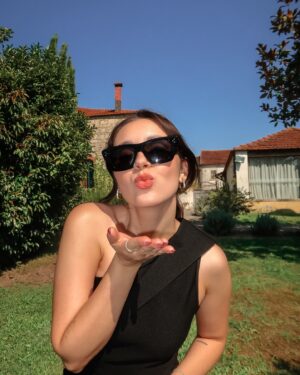 Joana Gentil Instagram - A celebrar o amor 🫶🏼