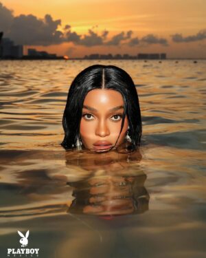 Joseline Hernandez Instagram - 😍🤯 @joseline OUT DID herself with this one y’all! 🙌🏾 Just when we thought the @playboymx COVER was IT, #ThePuertoRicanPrincess came through SLAYING on the SPREAD too!! 🤯 Comment your FAVORITE LOOK below! 😜👇🏾

Link in bio to subscribe & tune into the #JoselinesCabaretTexas PREMIERE streaming this SUNDAY, only on Zeus! ⚡️