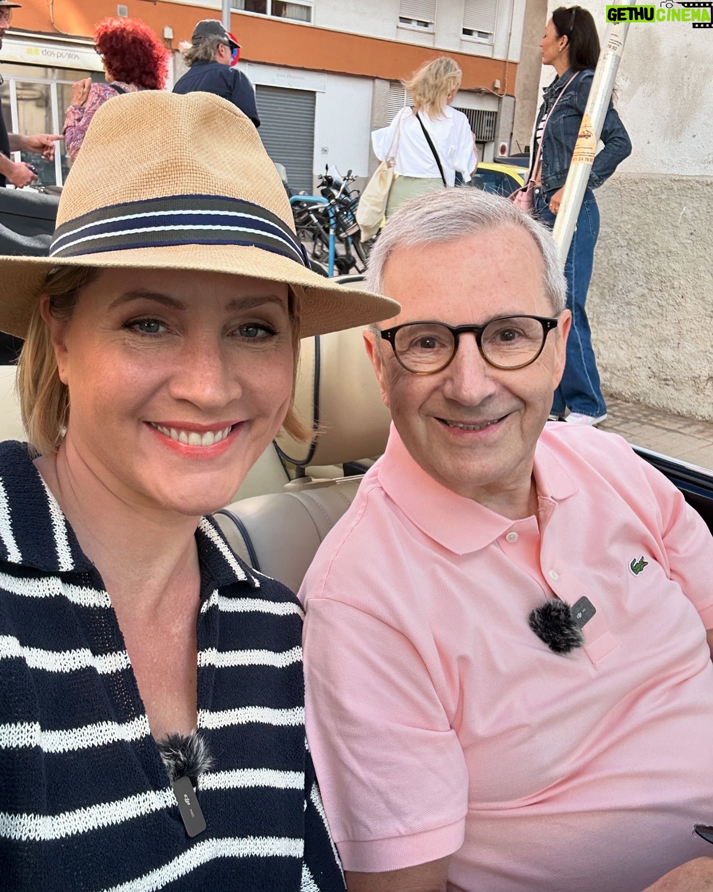 Judith Rakers - 20.8K Likes - Kommt ihr mit nach Mallorca? Heute Abend um 20.15 Uhr im NDR-Fernsehen. Viele Reisetipps, bekannte Orte, Geheimtipps und die Frage: Wie kann nachhaltiger Tourismus auf dieser Trauminsel aussehen? Jan Hofer ist auch dabei 😍… und ich bin in eine Höhle getaucht. SPEKTAKULÄR!!! Mein TV-Tipp für heute Abend: „Wunderschön - Mallorca. Insel der Sehnsucht“ ❤️ #reisereportage #wunderschön #wanderlust #urlaubsinspiration #Mallorca #NDR @bavaria_entertainment @ardmediathek