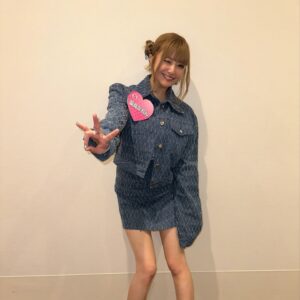 Kalen Anzai Instagram - 本日23:15~
テレビ朝日 ロンドンハーツ
出演させて頂きます❤️‍🔥

みてねみてね(^_^)/~~おたのしみに🥰

いつもみんなが衣装良く聞いてくれるから
3枚目にタグ付けしたヨ〜(^_^)/~~♡