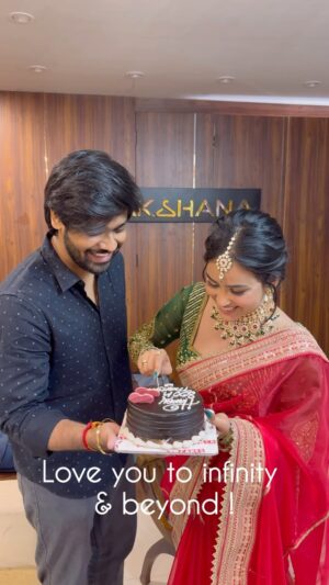 Kanmani Manoharan Instagram - Happy 800k Thangameyyy @kanmani_manoharan ♥️ 
Little things 💯 You’re meant to achieve bigger things in life. Keep hustling and entertaining everyone like you always do. And remember, I will always be your #1 fan, cheerleader, and have your back ♥️😘 
@aswathinkanmani ✨ 

#kanmanimanoharan✨#vjaswath #aswathchandrasekar #aswathinkanmani #loveofmylife #couplegoals #happy800kfollowers