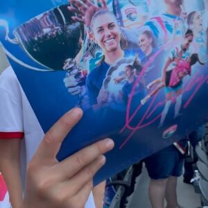 Kara Keough Instagram - Alex,
I don’t know crap about soccer, but watching you play the last 17 years has felt a lot like witnessing a hero’s journey. I’ve cheered along as you’ve taken on the gauntlet that has been your life and earned genuine respect from a wider and wider circle, until the whole world couldn’t help but tip their cap to you. A salute to a trailblazer who does so much for sports, for women, for girls, but also for her friends and family. Being really really really really good at soccer is only the 70th best thing about you, but last night, as you walked off the pitch, I looked around at a stadium full of crying and smiling little girls. I watched moms and dads hugging their daughters, reassuring them - “It’s okay, it’s gonna be okay.” And they’re right. Because of you and all that you’ve done on and off the field, it IS gonna be okay. So while a stadium full of little dreamers saw their hero hang up her boots last night, they’ll soon see that this doesn’t mean you’ve taken off your cape. Can’t wait to see what you do next, Al.