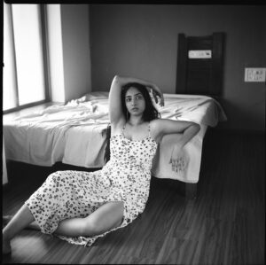 Karthika Muralidharan Instagram - A gentle light of yesterday found a 27 yr old me embraced in a soft hue dancing in an empty house.
 
@devpriyamohata & I found a hopeful echo of possibilities in my empty childhood home. 
A fleeting moment of comfort captured on film, whispering secrets of my home that still feels like a dream