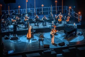 Katie Melua Instagram - Manchester thank you!! What an honour that was, @bbcconcertorchestra it was a total pleasure making music together again. Thank you @bbcradio2 for having me and @gabeppm on piano and @iamjakeisaac @brookecombe for opening the night so magnificently. 📸 @liammaxwellphotos