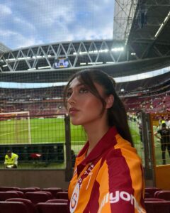Actress Kayra Zabcı HD Instagram Photos and Wallpapers September 2024