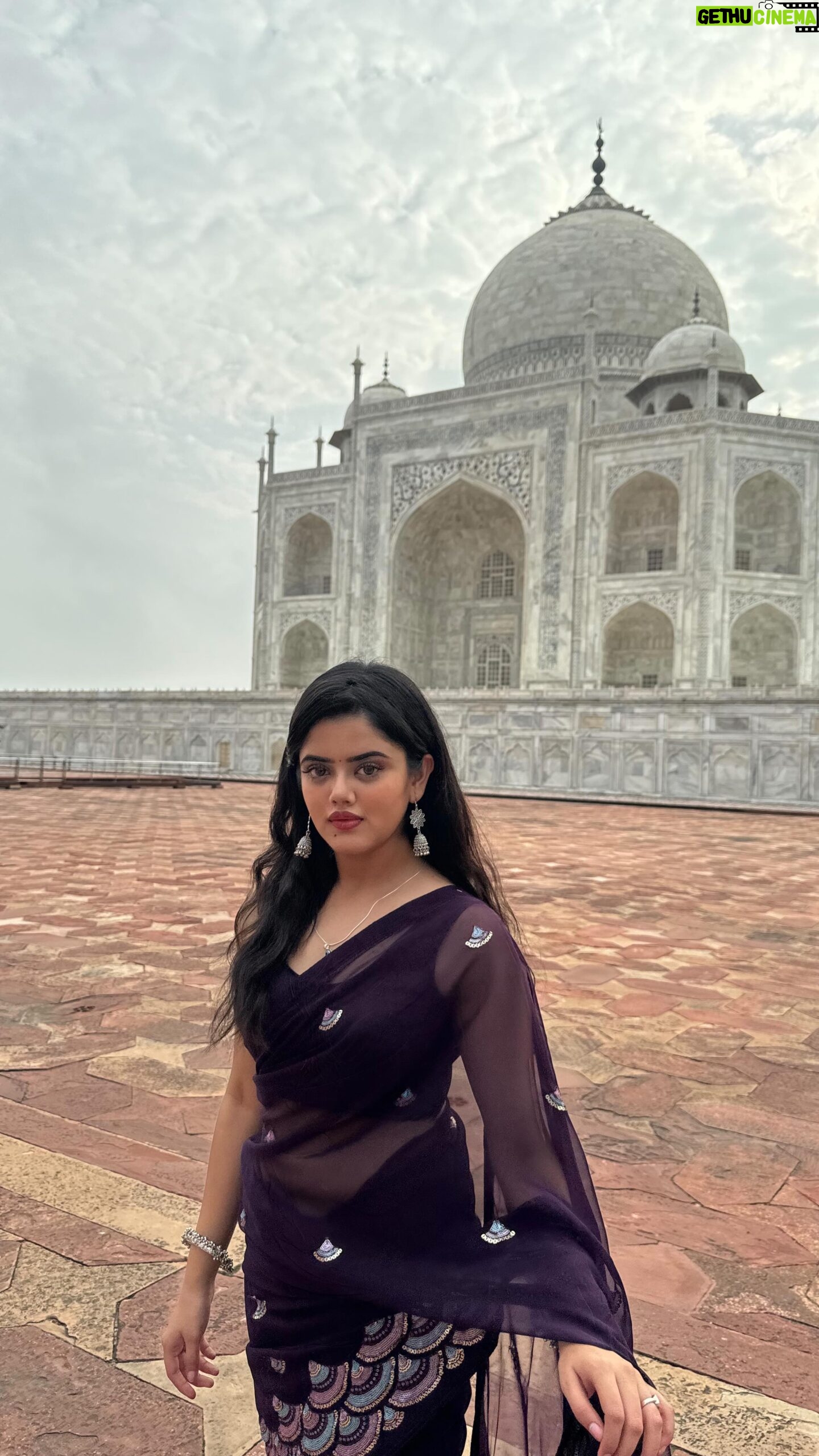 Ketaki Kulkarni - 11.3K Likes - ✨🕊️🌙🪞
{trending , viral, trending reels, India, Indian, Taj mahal, Heritage, aesthetics, Indian beauty, actress, transition, celebrity}
#reels #transition #trending #ketakikulkarni