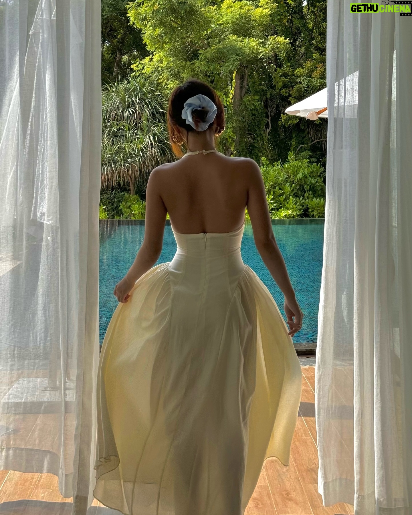 Khánh Linh - 22.2K Likes - Living in my summer fantasy..