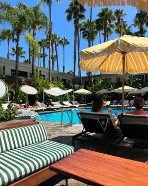 Khate Lessard Instagram - Los Angeles is a vibe🤭 
#la #hollywood