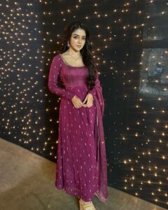 Actress Khushi Dubey HD Instagram Photos and Wallpapers September 2024