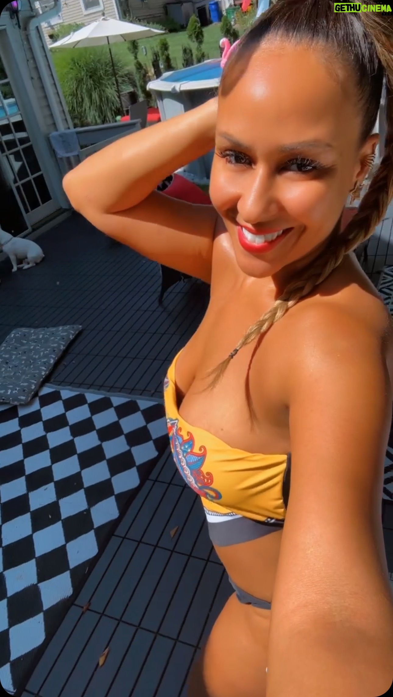 Kiki Haynes - 2.3K Likes - This has been one of the best summers I’ve had in a long time. Sending you these good vibes I’m feeling as you are gearing up for your holiday weekend adventures!
Kisses 💋
#GoodVibes #LaborDayWeekend #🍸