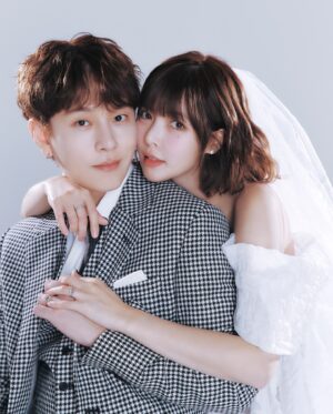 Kim Hyuna Instagram - 🤍