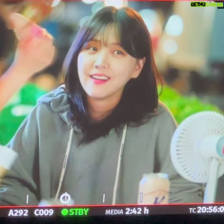 Kim Ji-eun - 358.6K Likes - 오늘도 🧡 PM 9:20 @tvn_drama