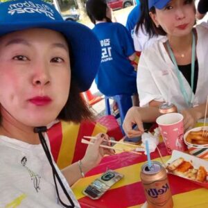 Kim Ji-hye Instagram - 2024 #싸이콘서트  다시 재공연
.
후회없이 행복하게~~불태웠다
.
행복합니다~~감사합니다~~~
.
@42psy42 
.
#박재상x5 #가자마 #어이 #울지마 #어이 #벗어라
