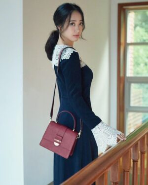 Kim Min-jung Instagram - -
#THESTAR