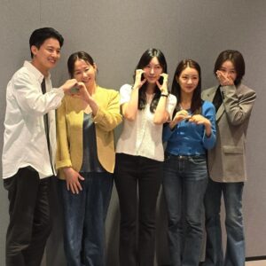 Kim Sung-ryung Instagram - #정숙한세일즈 #성인용품판매 10월 #컴인순