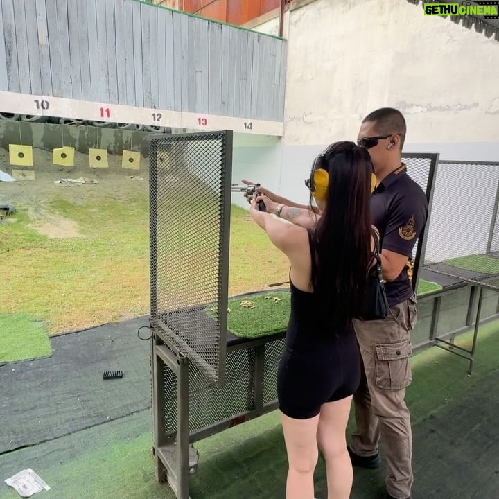 Kimberley Chen - 27.8K Likes - 覺得之前瘋狂減肥的自己不懂的放鬆快樂 🙃 👀🫀
