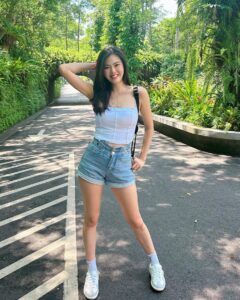 Actress Kimberly Chia HD Instagram Photos and Wallpapers August 2024