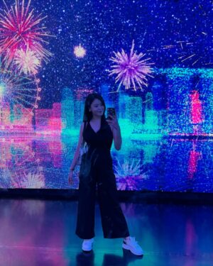 Kimberly Chia Instagram - August flew by 💫