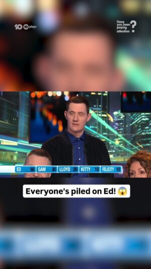 Kitty Flanagan Instagram - Everyone's piling on Ed! 😱
#HYBPA Mondays 8:40 on 10 and 10 play ⏯️