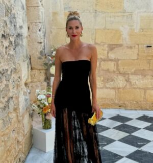 Kristen Taekman Instagram - What a beautiful weekend celebrating love!! Congratulations @thomasortis and @sammmruskin wishing you all the happiest of ever afters! 🇫🇷 ❤️ 🍾