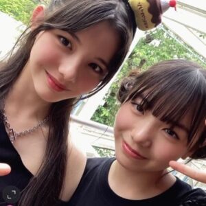 Kurumi Inagaki Instagram - .
発売中のニコラ9月号のオフショットです。
.
中2ニコモ全員揃って
#西武園ゆうえんち で沢山！遊んできました！！
.
ニコラモデルになれて、お仕事で同じ歳のお友達ができた事もとっても幸せです！！
.
個性と魅力のある皆で、学校の話やお勉強の話や流行ってるものの話、相談もっ！
全てが新鮮でとっても楽しくてあっという間に時間が過ぎます！
.
この8人がニコラモデルの中学2年生😊
よろしくお願いします🙇💕
.
.
ニコラ9月号発売中です！
.
.
.
#Tシャツをそれぞれリメイク 
.
#ニコラ #nicola #ニコモ #ニコラ9月号  #WeST  #うぃーすと
#中2モ #10 #11 
#崎浜梨瑚
#白尾留菜
#十文字陽菜
#中瀬梨里
#葉山若奈
#松尾そのま
#梨里花
#稲垣来泉
.
＊各事務所様。お写真の掲載許可をいただきありがとうございます。