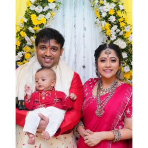 Lahari Arundhati Vishnuvazhala Instagram - @lishan.official Annaprasana lo yenta calm & bujjiga unado 😍🥳💐🎊💖💕💓🎂🎉 👶  @dhiren_manikant