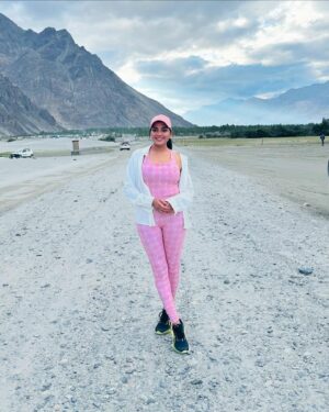 Lahari Shari Instagram - A photo is a pause button on the beauty of life…. 

#photo #beauty #life #photoshoot #locnation #party #lifequotes #cap #ponitail #neture #pause #stylish #style #styling #memory #memories