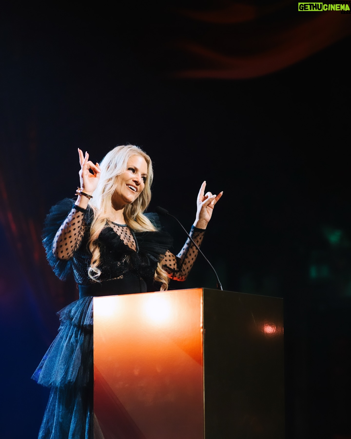Laila Bagge - 10.4K Likes - Några fler bilder från @lackberg och hennes 50 års fest! 🎈❤️ foto: @fabianwester @fotografkarinaljungdahl