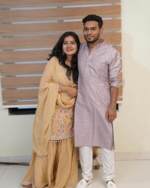 Lakshmi Unnikrishnan Instagram - Family 🩵 #brotherengagement💍