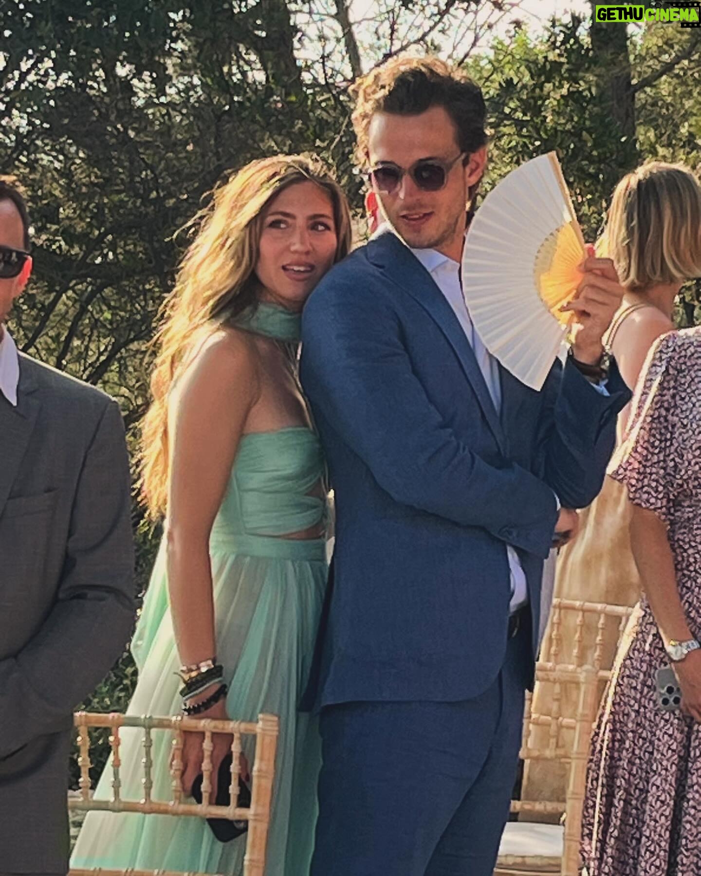 Lara Pictet - 5.7K Likes - Happy Anniversary to the man who makes every day better 🤍
I would need to write a script to tell you all the ways I love you. So for the moment, all I’ll say is… I’m grateful for all the ups, all the downs and all the moments in between because they allowed us to be here today 🖤
I can’t wait to marry you!!