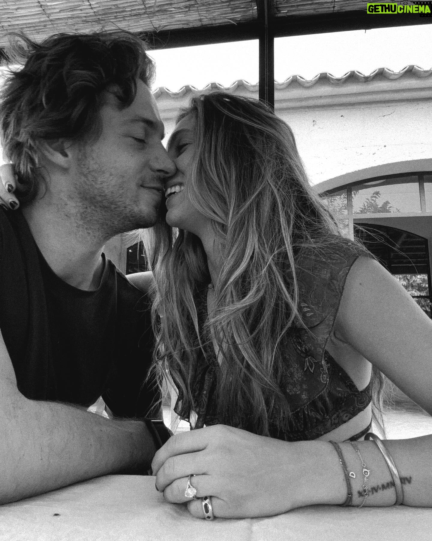 Lara Pictet - 5.7K Likes - Happy Anniversary to the man who makes every day better 🤍
I would need to write a script to tell you all the ways I love you. So for the moment, all I’ll say is… I’m grateful for all the ups, all the downs and all the moments in between because they allowed us to be here today 🖤
I can’t wait to marry you!!
