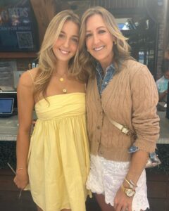 Actress Lara Spencer HD Instagram Photos and Wallpapers September 2024