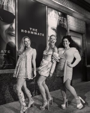 Laura Bell Bundy Instagram - Who else is in their Mama era?

About last night…
Thanks @teggyfrench for styling me!
And Emilio Madrid For these great pics! @emiliomadrid 
#theroomate 

@mamaimabiggirlnowshow @kerrybutler1 @marissajaretwinokur