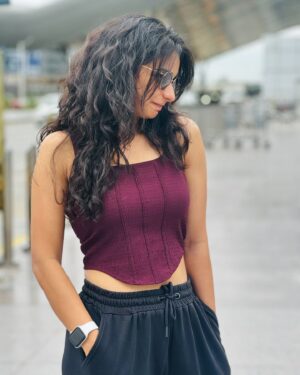 Lavanyaa Instagram - Own your vibe ✨

Pc @dr_sharmika 

#vibe #own #happy #chennai #nomakeup #bareskin #travel