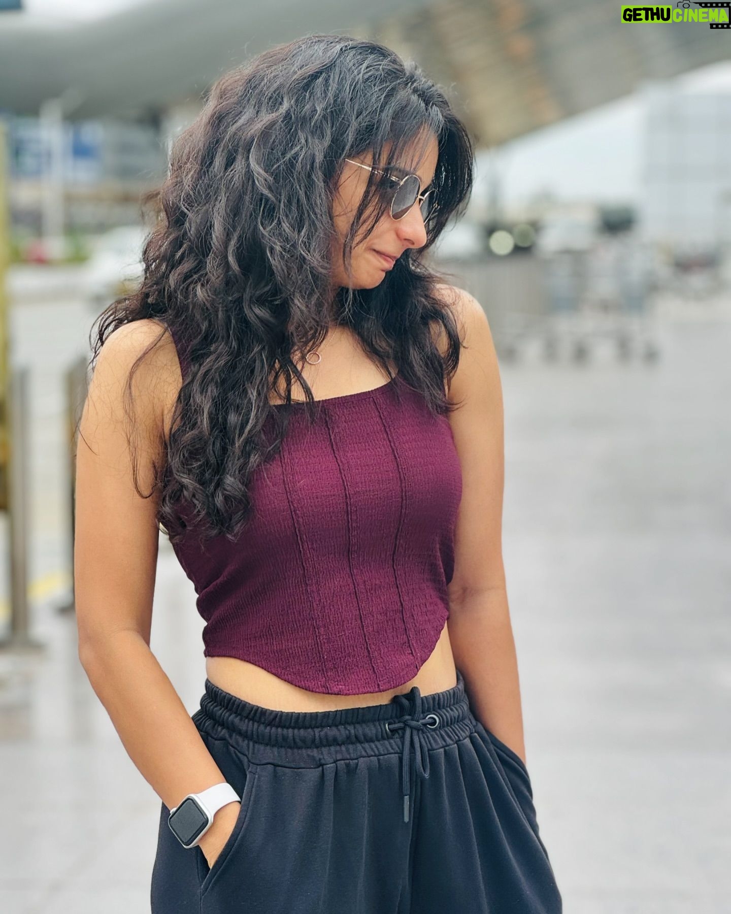 Lavanyaa - 85.9K Likes - Own your vibe ✨
Pc @dr_sharmika
#vibe #own #happy #chennai #nomakeup #bareskin #travel
