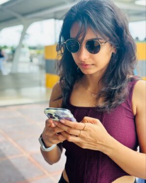 Lavanyaa Instagram - Own your vibe ✨

Pc @dr_sharmika 

#vibe #own #happy #chennai #nomakeup #bareskin #travel