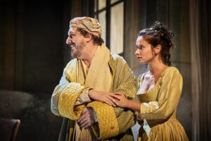 Léa Lopez Instagram - « Le malade imaginaire » 
mise en scène de Claude Stratz 
La première c’est ce soir et on joue jusqu’au 26 janvier ! 
Mon premier Molière dans la maison de Molière … avec cette équipe incroyable ❤️

Pour citer ma badass d’Angélique « Les anciens, monsieur, sont les anciens et nous sommes les gens de maintenant. »