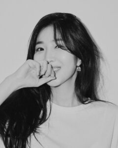 Lee Hae-ri Most Liked Photos and Posts