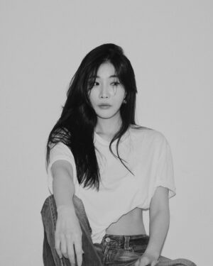 Lee Hae-ri Instagram - -사진 많음 주의-

새 소속사에서 새로운 분들과 함께하게 되었어요!!
앞으로의 다비치 활동이 설레고 기대됩니다아아
열심히 불태워볼게효❤️많관부