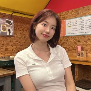 Lee Xia Instagram - 