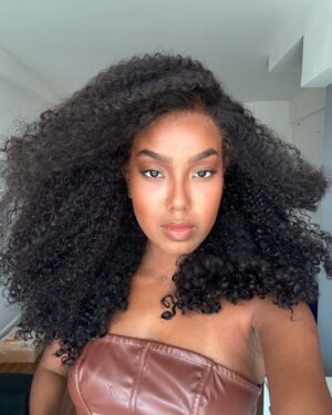 Lellê Instagram - bem vinda ao mundo das mulheres lindas
vai fazer bem pra você conhecer o seu poder 👑