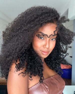 Lellê Instagram - bem vinda ao mundo das mulheres lindas
vai fazer bem pra você conhecer o seu poder 👑